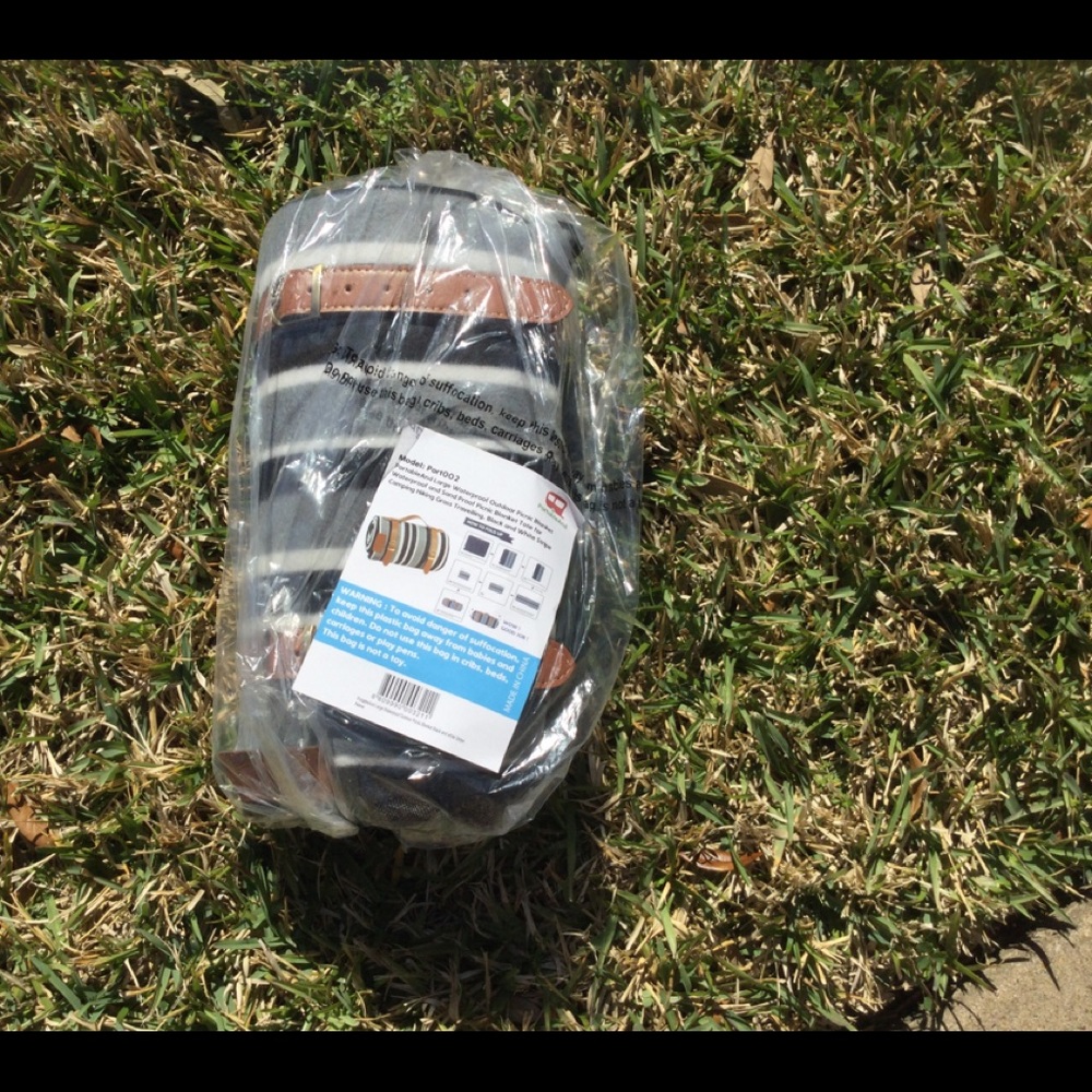 PortableAnd Striped Camping Blanket